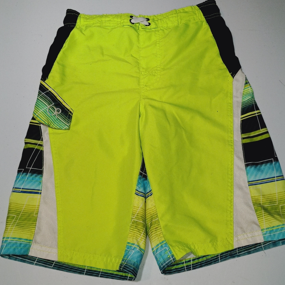 Boys swimming trunks (Ocean Pacific)